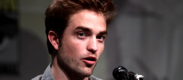 Robert Pattinson