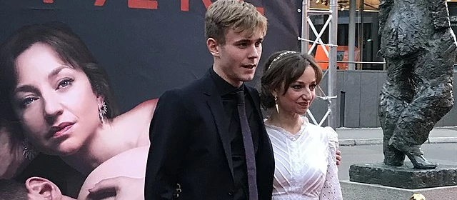 Utforsk Tarjei Sandvik Moes Tvillingpersonlighet